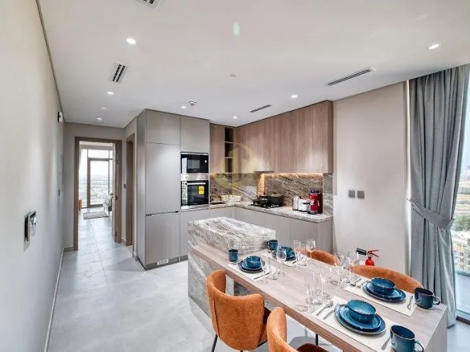 Luxury 1Br Larger Layout Westwood Grande - 1103 ドバイ アラブ首長国連邦